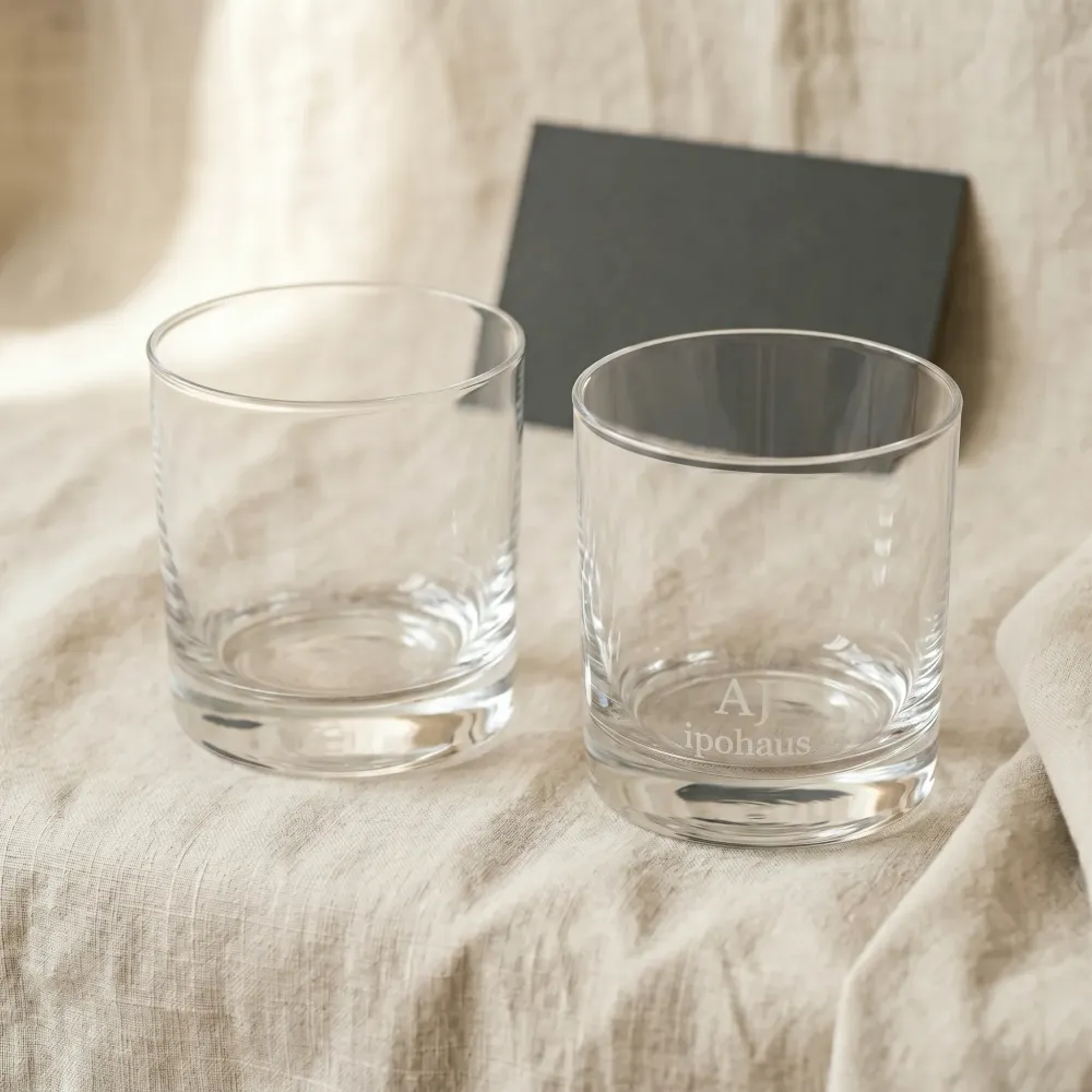 Whisky glass pair